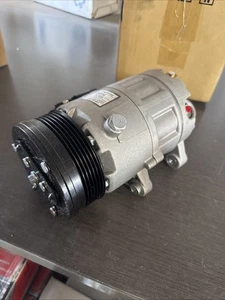 AC Compressor for Mini Cooper R50 R52 R53 R55 R56 2002-08 1.8L - Picture 1 of 4