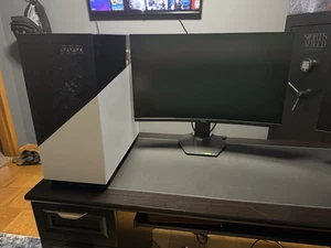 CyberPower Gaming Pc - In Good Condition - Full set up everything included  - Picture 1 of 7