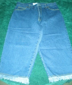 Junior’s Juke Box – Jean Capri Pants with Fringe leg – Size: 11/12 - Picture 1 of 5