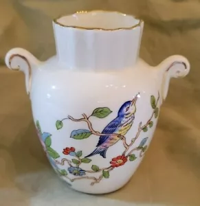Aynsley "Pembroke" Small Double Handled Vase - Bird, Flowers, Gold Trim - Picture 1 of 7