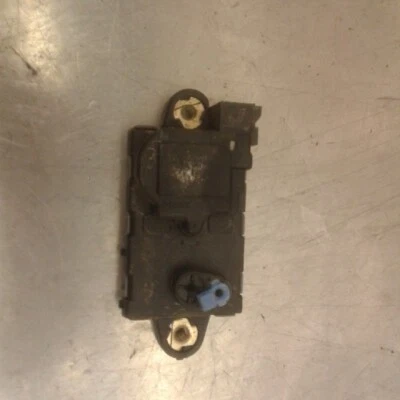 ORDINATEUR VEROUILLAGE CENTRALISE SsangYong Korando Cabrio (KJ) 2003 #77829 - Immagine 1 di 2