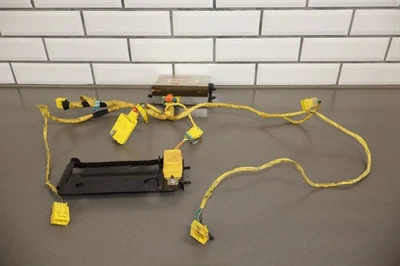 91-92 C4 Corvette Air Bag Control Module (Center Dash) W/Harness & Sensors Foto 1 de 4