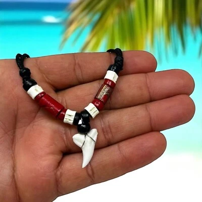 Collar Surfer Colgante Diente de Tiburón Fósil Real Tigre para Hombre | Cuentas de Madera Foto 1 de 4
