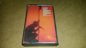 U2 -LIVE "UNDER A BLOOD RED SKY" MINI LP-PAPER LABEL CASSETTE -1983 ISLAND IMC 3 - Picture 1 of 3
