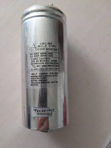 Kemet Arcotronics C.93.3 Condensatore  Rifasamento 66,6 µF 3,33kvar@400V  50x140 - Imagen 1 de 4