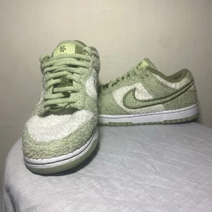 Größe 7 - Nike Dunk Low SE Fleece - Honeydew 2022 - Bild 1 von 9