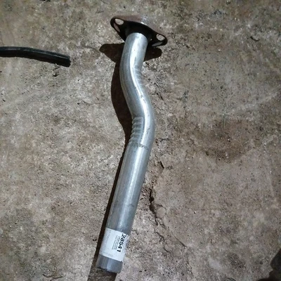 Tubo de escape-Ford Ranger con escape 108,0" WB AP 28541 Foto 1 de 4