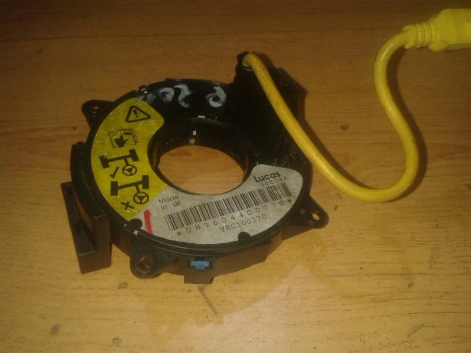    Slip Squib Ring for Rover 200-Series UK33075-68 - Image 1 of 1