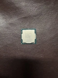 Intel Xeon E3-1220V6 SR329 3.00 GHZ X727C423 - Picture 1 of 2