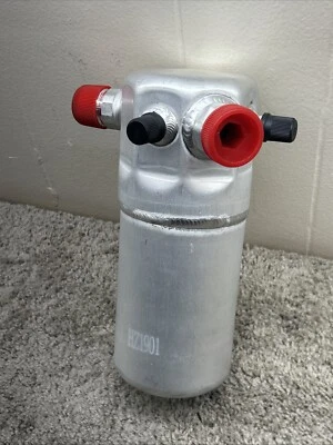 General Motors A/C Accumulator - GM Part# 89038598 73168 - Image 1 of 4