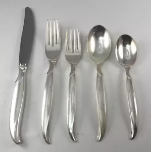 Vintage 1847 Rogers Bros. FLAIR Silverplate 5 Piece Place Setting ~ Flatware - Picture 1 of 4