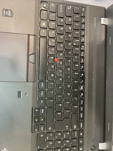Lenovo ThinkPad E550 20DF Core I3 Faulty Laptop Spare Repair No Screen Bargain - Picture 1 of 9