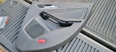 Mercedes Benz CLA250 W117 2014-2018 panel de moldura de puerta de pasajero trasero derecho OEM Foto 1 de 4