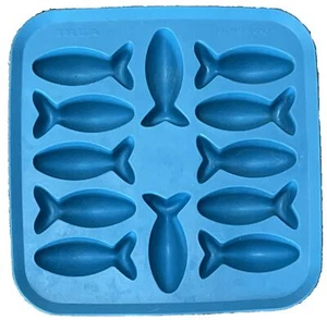 FLEXIBLE Silicone ICE CUBE MOLD by IKEA Fish Coastal Beach Ocean - Picture 1 of 2