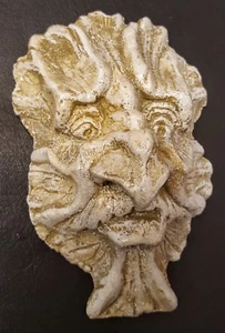Green man wall plaque leaf face sandstone color gothic tree man face - Picture 1 of 4