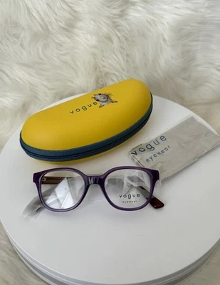 Nuevas lentes de demostración Vogue violeta ópalo para niños con estuche 0VY2020 Foto 1 de 4