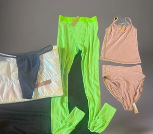 SKIMS lot 4 pc lot 1 pc leggings, 2 pc underwear set, 1 pc bathing suit bottoms - Picture 1 of 5