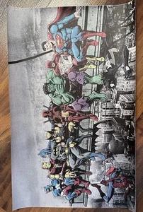 Cómics de Hulk Batman Deadpool de 12”x18” con estampado de seda de héroes en andamio de Marvel y DC - Imagen 1 de 2
