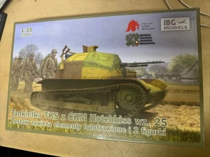 IBG Models 35045 1/35 Scale TKS z CKM Hotchkiss wZ 25 Polish WWII Tankette - Picture 1 of 8