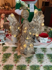 KERAMIKSCHEUNE BELEUCHTETER BIRKENWALD ENGEL CHRISTBAUMAUFSATZ 16" BELEUCHTET - Bild 1 von 8