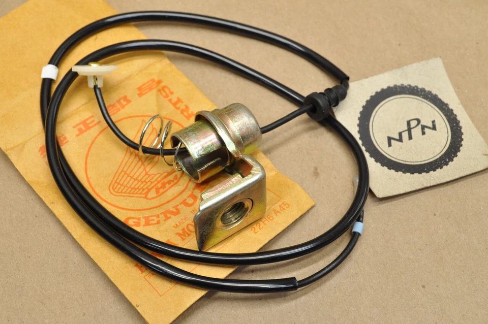 Enchufe intermitente trasero derecho NOS Honda 1979 XL125 S 1979-82 XL185 S Foto 1 de 1