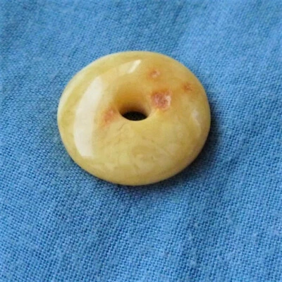 Bernstein gebohrt - Donut Durchmesser ca. 2,45 cm - Naturbernstein butterscotch - Bild 1 von 3