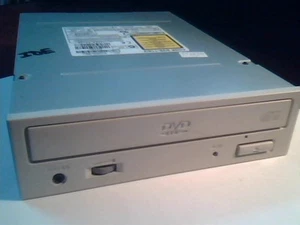 Unidad de DVD Código IDE DVD-116/2 DVD-116 Pioneer Octubre 2001 ATAPI - Imagen 1 de 5