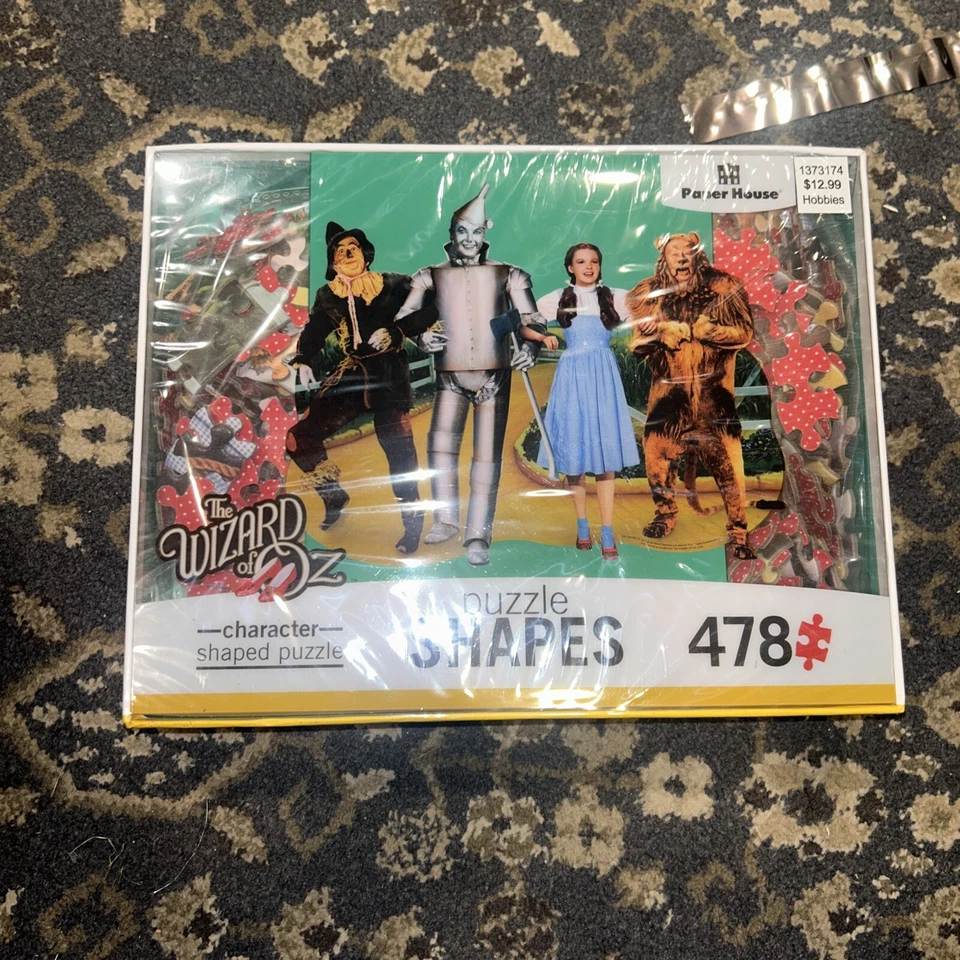 Paper House The Wizard of Oz  478 Piece Character Shaped Jigsaw Puzzle - Image 1 of 1