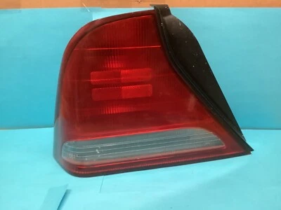 04 05 06 Luz trasera lateral izquierda conductor Suzuki Verona OEM 2004-2006 Foto 1 de 2