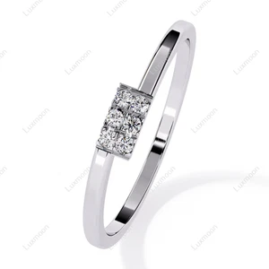 0.75 Ct Round Cut Lab-Created White Diamond Engagement Ring 10K White Gold - Picture 1 of 4