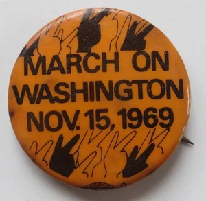 Rare 1969 March on Washington for Peace anti Vietnam war cause protest pinback - Picture 1 of 3