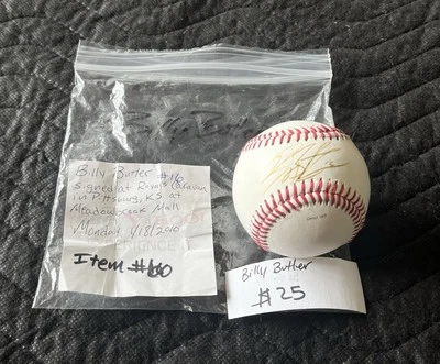 Bola de beisebol autografada assinada por Billy Butler Kasnsas City Royals - Imagem 1 de 4