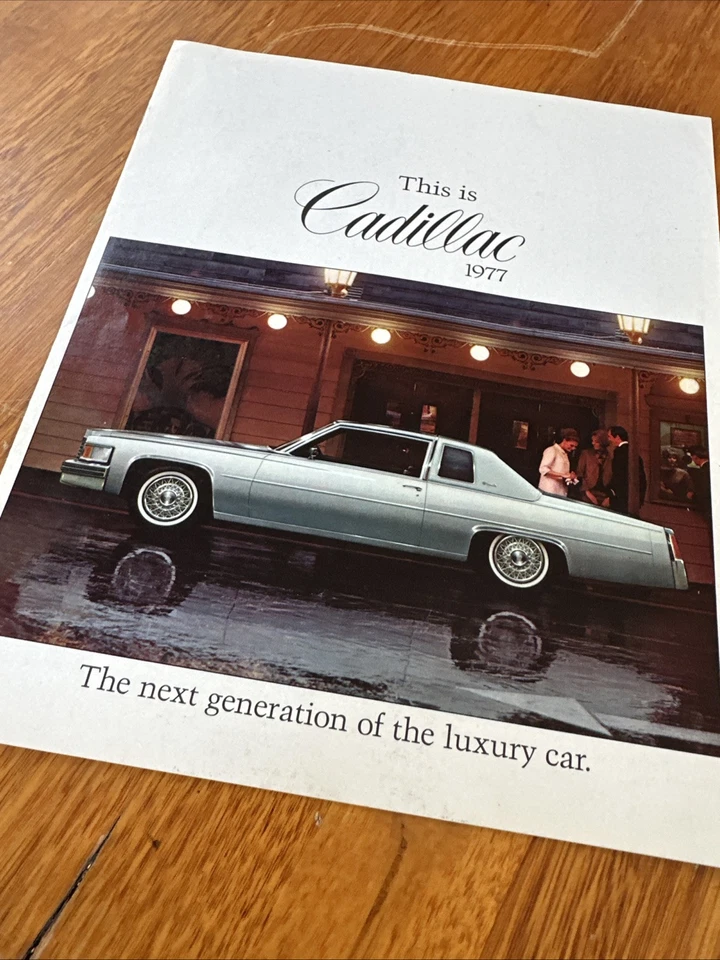 Cadillac 1977 Vintage US Sales Brochure Original  - image 1 of 4