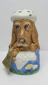 Vintage Jasco Taiwan Critter Bell Bisque Porcelain Basset Hound Dog Taking Bath - Picture 1 of 7