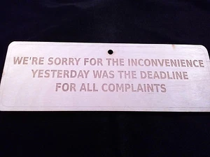 Insegna "Scadenza Reclami" fatta a mano - Foto 1 di 1