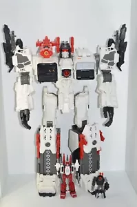 Transformers Generations 2013 Thrilling 30 Titan Class Metroplex 100% Completo - Foto 1 di 14