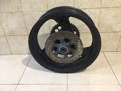 cerchio posteriore ducati monster 600 del 1999  rear wheel Foto 1 de 2