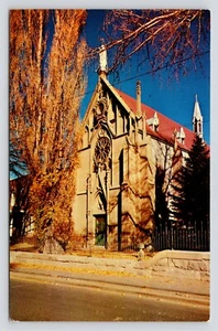 Loretto Chapel Santa Fe New Mexico Street View VTG Unused Postcard - Picture 1 of 2