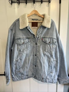 Levi’s Damen Jeansjacke Large Sherpa gefüttert Trucker Denim abnehmbarer Fellkragen - Bild 1 von 7