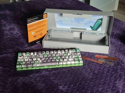 HIGROUND x Minecraft Creeper Keyboard - Limited Edition - Image 1 of 4
