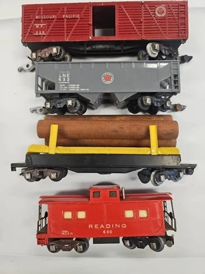 Vintage American Flyer S Gauge 632 hopper, 640 Boxcar, 630 caboose, Log Car 717. - Image 1 of 4