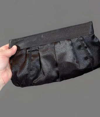 Bolso sin asas Style & Co negro satinado 10x5,5 noche plisado formal boda Foto 1 de 4