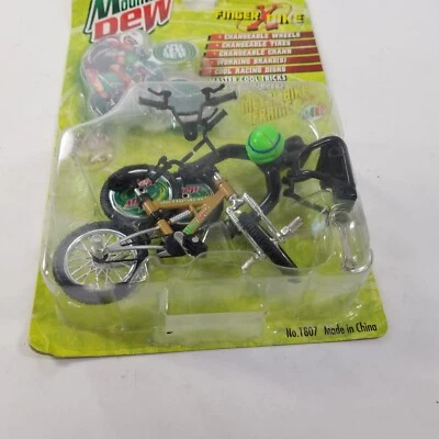 Mountain Dew Finger Bike X BMX Genial Mini Herramientas Metal Bicicleta Cuadro Trucos con Motociclista Foto 1 de 4