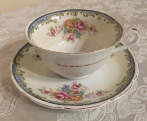 Tashiro Shoten LTD Floral Cup & Saucer * Gold Trim * Floral * Japan - Picture 1 of 8