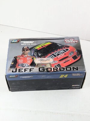 Jeff Gordon 1/24 Die Cast 2003 Martinsville versión de carreras Foto 1 de 4