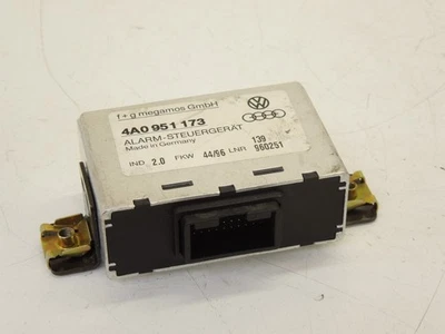 Audi A6 4A C4 Alarm Control Unit ECU 4A0951173 - Image 1 of 4