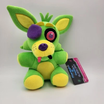 Juguete de peluche Funko Green Foxy BLACKLIGHT FNAF Five Nights at Freddy Foto 1 de 4