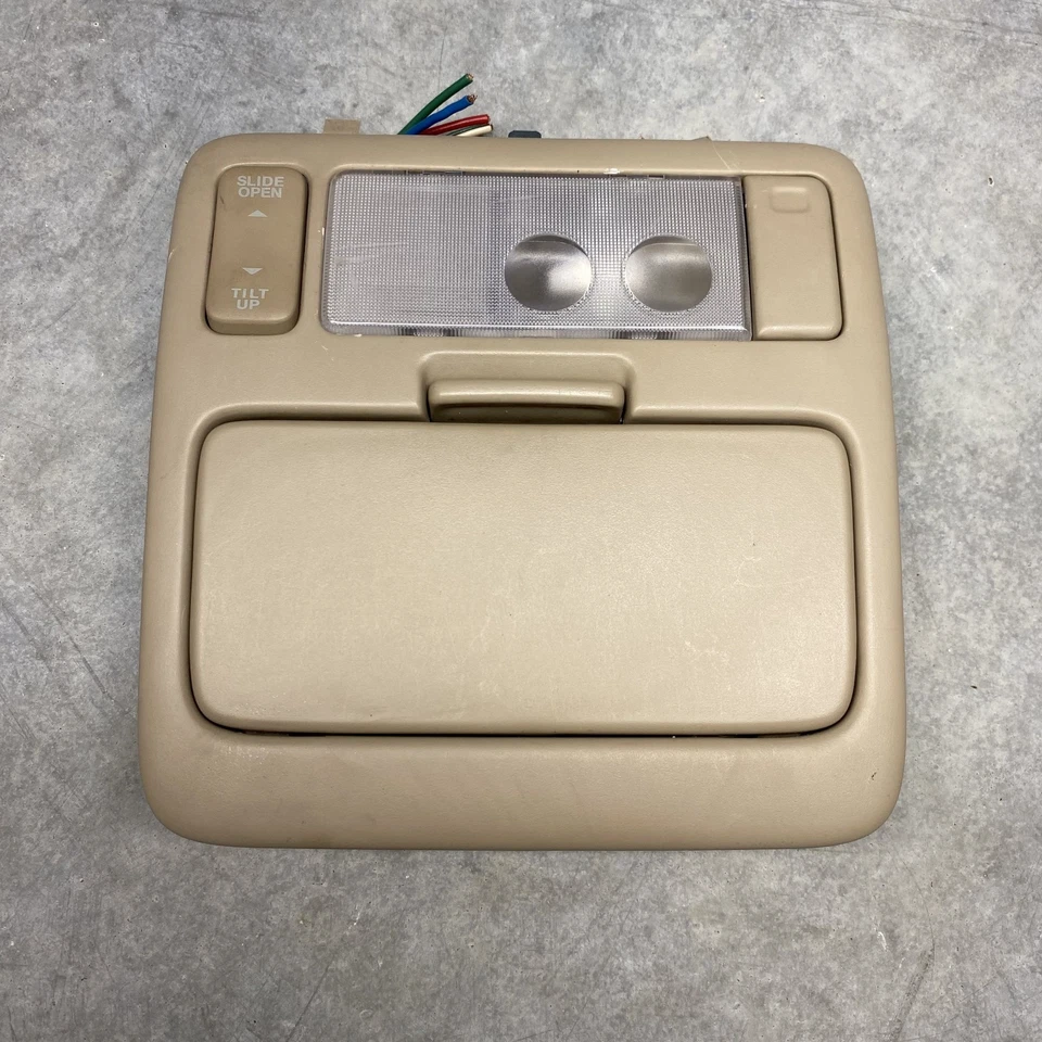 2001-2005 Toyota RAV4 Overhead Roof Dome Map Light Reading Lamp 85920-0W010 OEM - Image 1 of 4