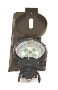 BOUSSOLE D'ORIENTATION -- POCKET COMPASS -- BUSSOLA -- VIRGINIA 6045 VA - Foto 1 di 1