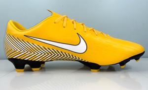 yellow nike soccer boots